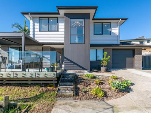 11 Saint Julia Court, Helensville