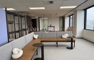 LEVEL 10 OFFICE WITH FULL FIT-OUT – COMMERCIAL BAY