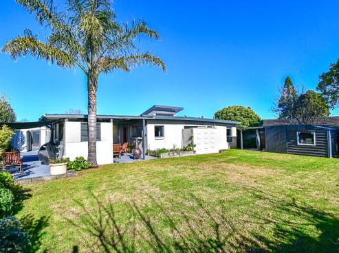 24 Magnolia Avenue, Rosehill