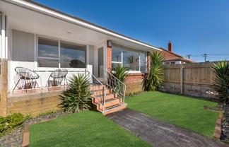 2/45 Denbigh Avenue, Mount Roskill