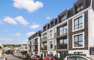 4F/11 Newtown Ave, Newtown