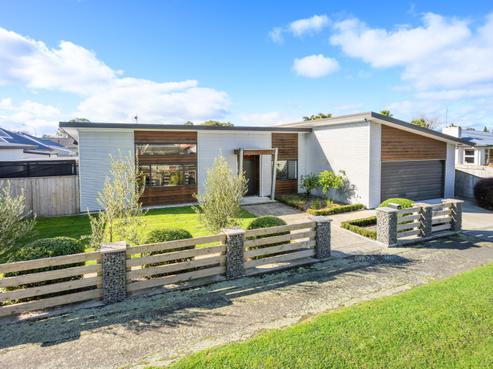 78 Keeling Street, West End