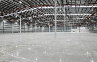 Spacious Industrial Site in Wiri