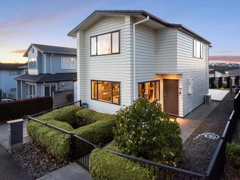 31 Cavalli Road, Long Bay