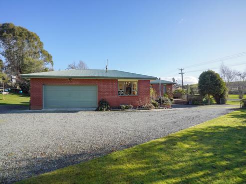 52 Level Street, Dipton