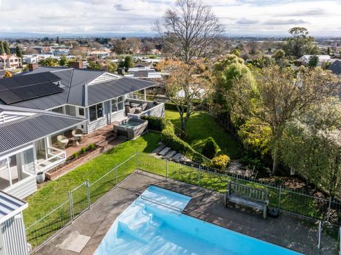 21 Busby Hill, Havelock North