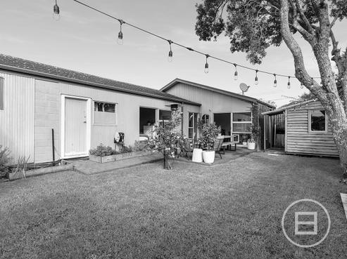 2/39 Alford Street, Waterview