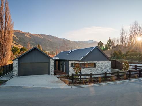 7 Kamana Rise, Wanaka