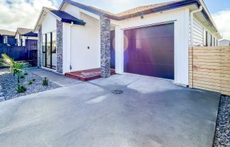 53 Parkland Loop, Milldale