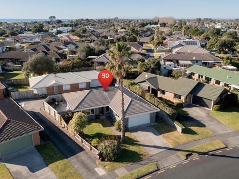 50 Pacific View Road, Papamoa