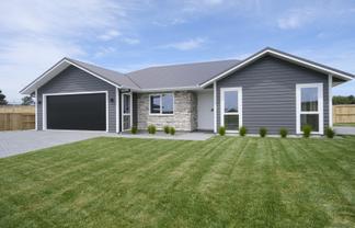 8 Neinei Place, Wharewaka