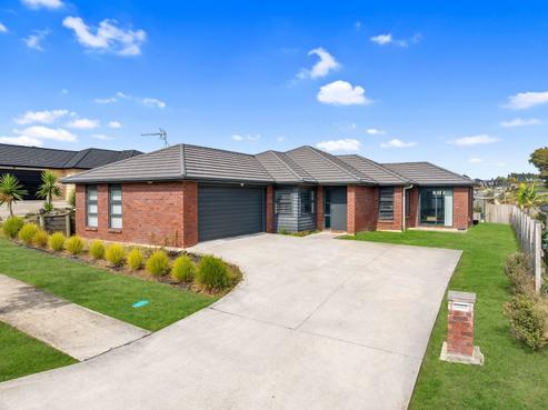 26 Cabourne Drive, Glenview