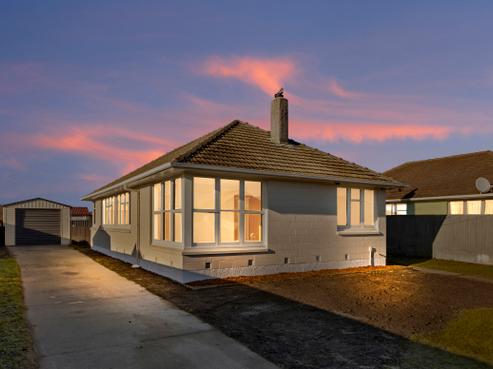 32 Carisbrooke Street, Aranui