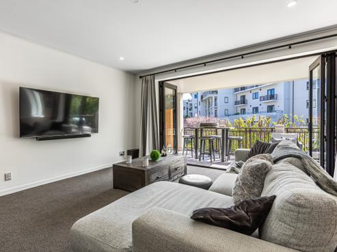 2/28B Market Place, Auckland Central