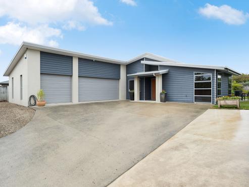 30 Coleraine Drive, Rototuna