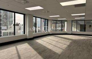 SMART NORTH-FACING OFFICE – SHORTLAND CENTRE