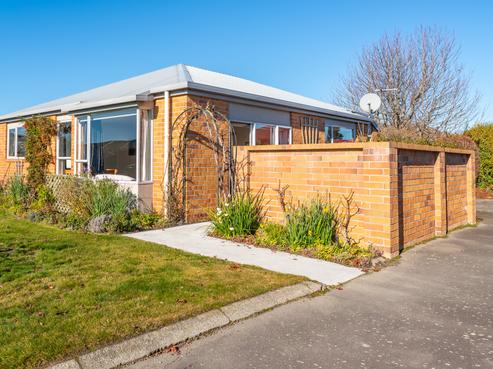 6 Elloughton Crescent, Marchwiel