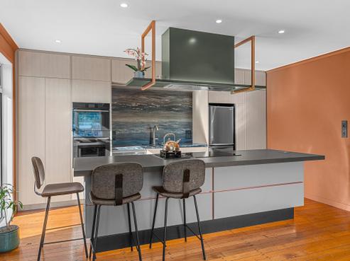 83 Carr Street, Kamo