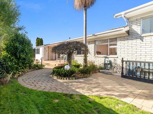 28 Chequers Avenue, Chartwell