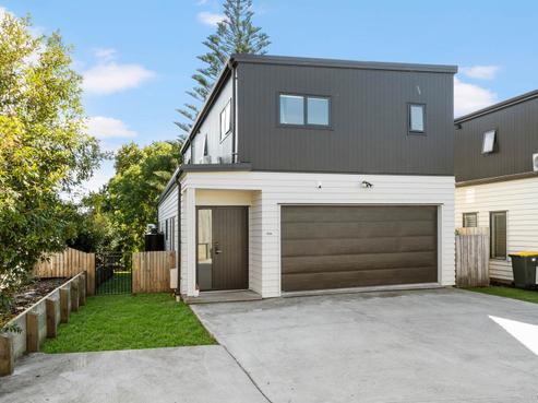 63A McLeod Road, Te Atatu South
