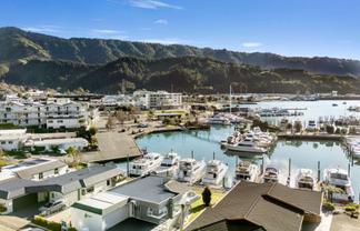 39 Waikawa Road, Picton