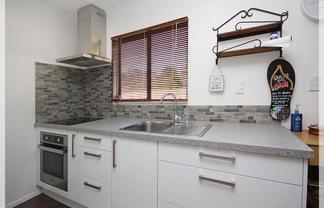 3 A Dale Road, Raumati South