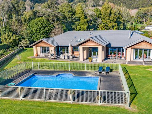 40 Manakau Heights Drive, Manakau