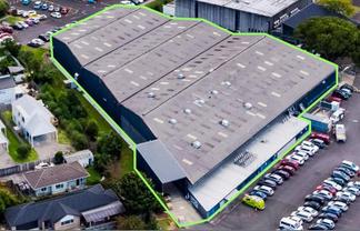 Large Mt Wellington Office