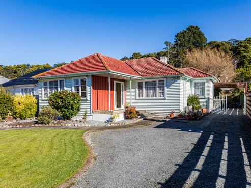 38 Dover Road, Wainuiomata