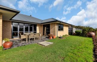 26 Key West Drive, One Tree Point