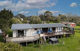 107 Native Road, Pukekawa