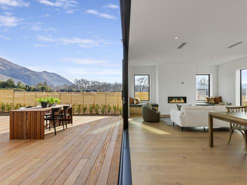 11 Stoneleigh Drive, Wanaka