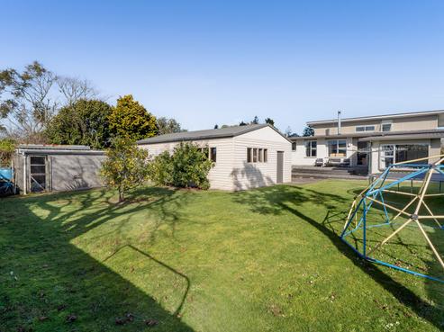 6 Kowhai Street, Inglewood