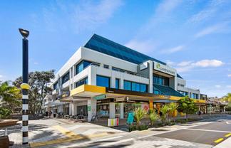 500M² – 1,400M² BEACHSIDE OFFICE
