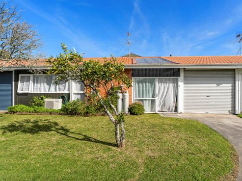 2/15 Mcintyre Road, Mangere Bridge