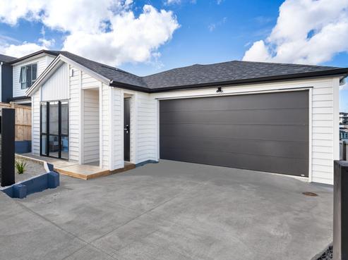 25 Baumea Rise, Massey