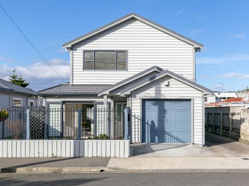 12 Kauri Street, Miramar