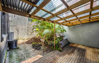 Lower Ground with Outdoor Area