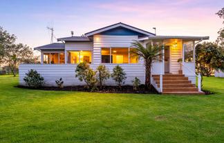 45 Paetai Road, OHINEWAI