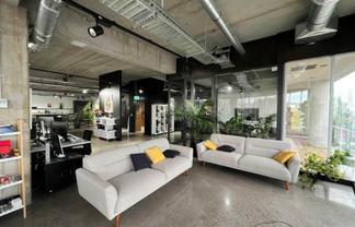 INDUSTRIAL CHARACTER OFFICE
