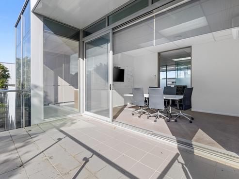6/11 Orbit Drive, Rosedale
