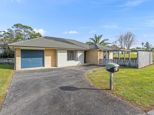 76 Ross Street, Onerahi