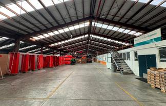 Large Scale Industrial Premises For Lease