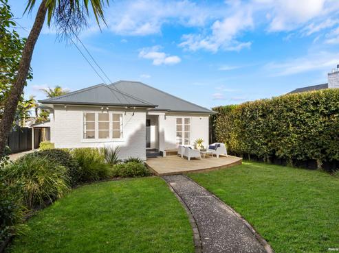 46 Alberta Street, Point Chevalier