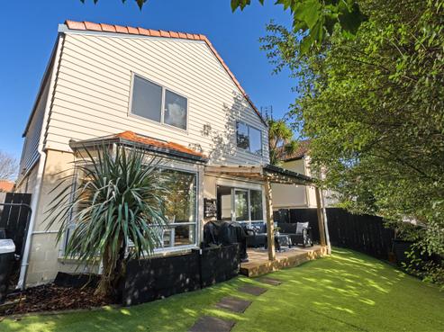 4B Voyager Drive, Gulf Harbour