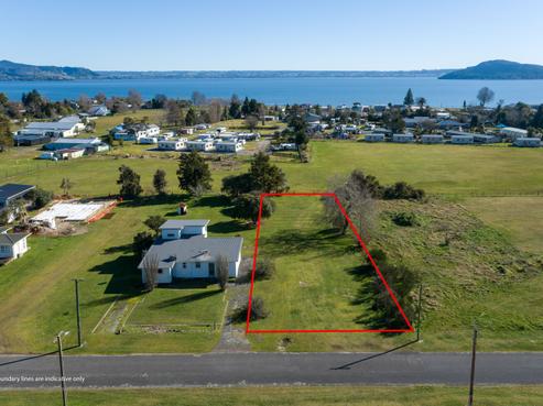 11 Middleton Road, Hannahs Bay