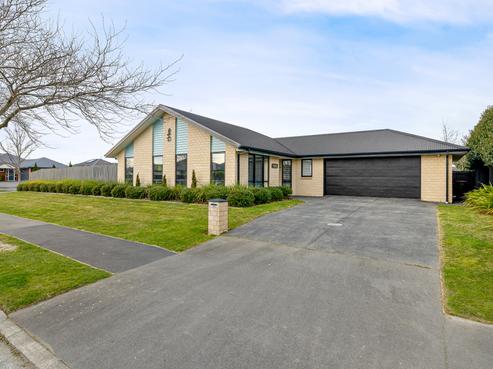 14 Eastfield Drive, Lincoln