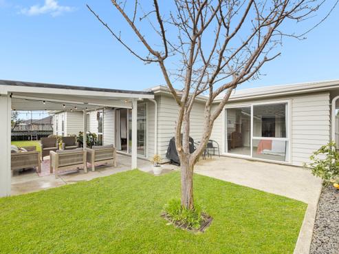 2 Raiha Street, Papamoa