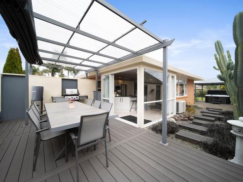 15 Amadeus Place, Northpark