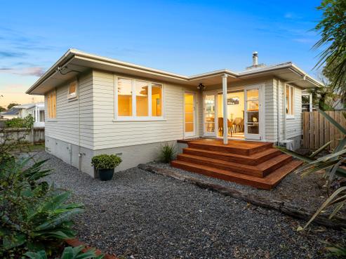 8 Esmeralda Avenue, Avondale